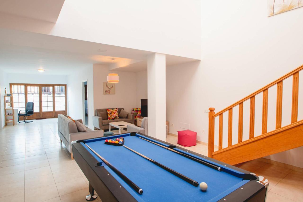 Villa Vista Reina - Luxury 6 Bedroom - Heated Pool- Views - Pool Table - Vista Lobos - Playa Blanca Exterior photo